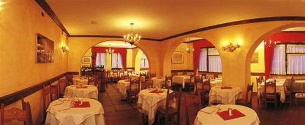 Hotel Courmayeur Exterior photo